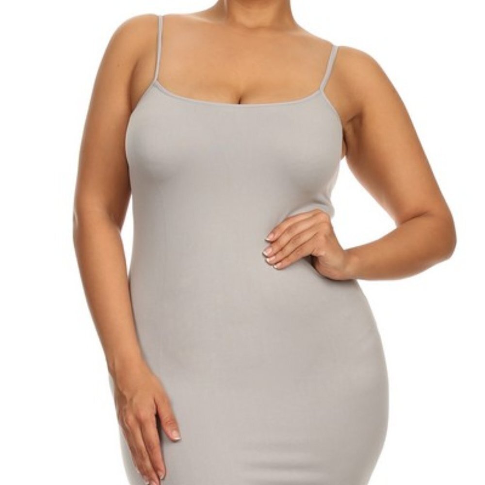 Lady's Solid Seamless Long Cami Top - Picture 1 of 5